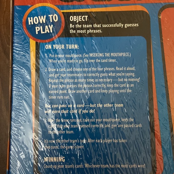 Hasbro Gaming - Speak Out - Picture 3 of 4